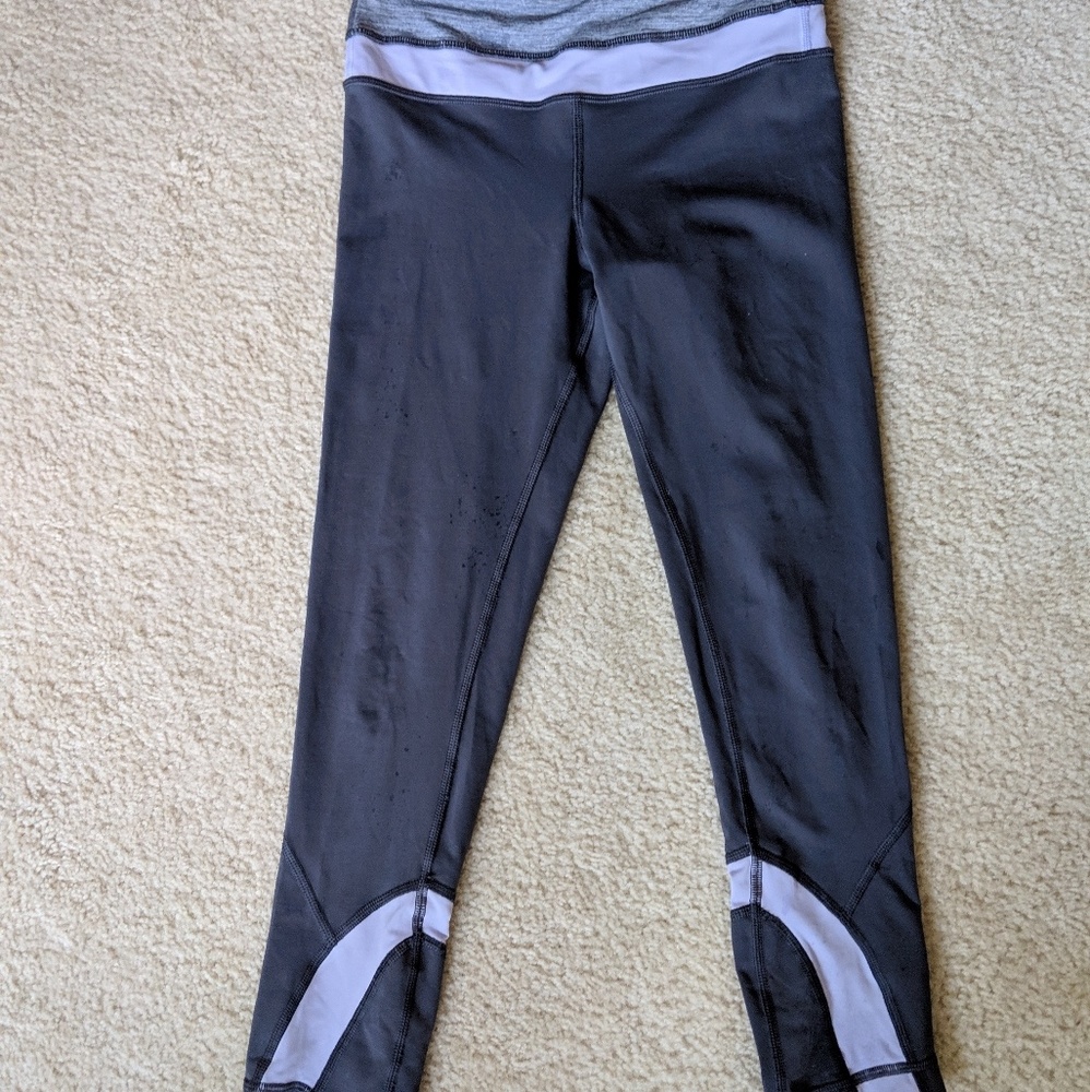Rare Like New Gray lavender Inspire Crop Leggings